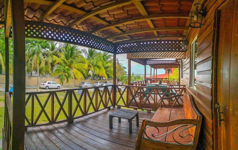 Green Monkey Hostel باكالار المظهر الخارجي الصورة